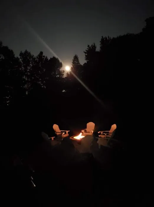 Camp Thomas by the Lake Picture 2