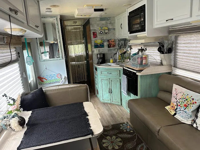 Boho Camping VibeZ Picture 2