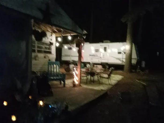 2peasinpod2023 Picture 2