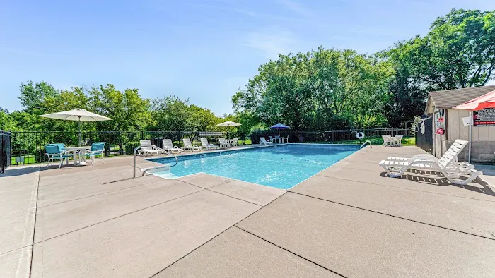 Junius Ponds Cabins & Campground Picture 1