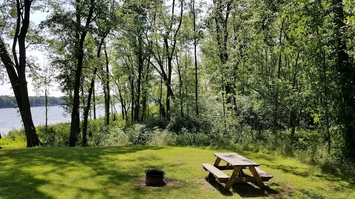Duck Lake Campgrounds Picture 3