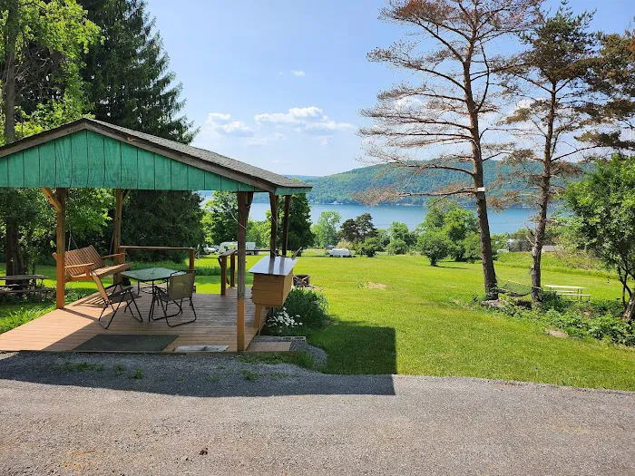 Lakeview Camp Sites Picture 4