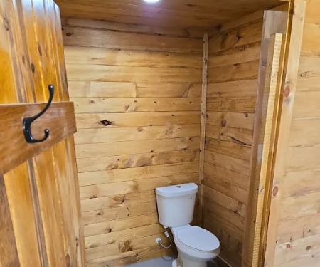 Schroon River Escape Lodging & Campground