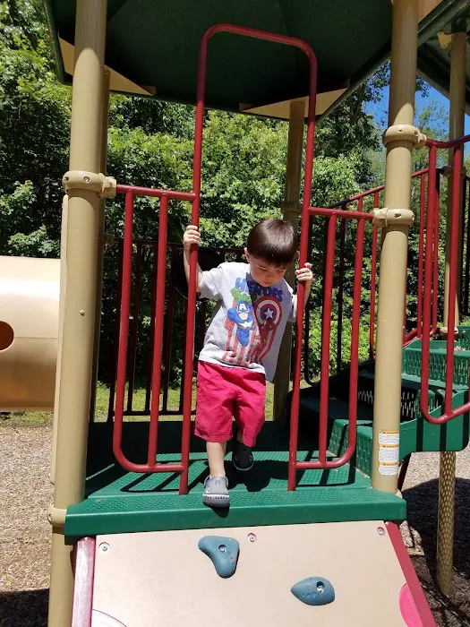 Hide - A- Way Cove Family Campground Picture 9