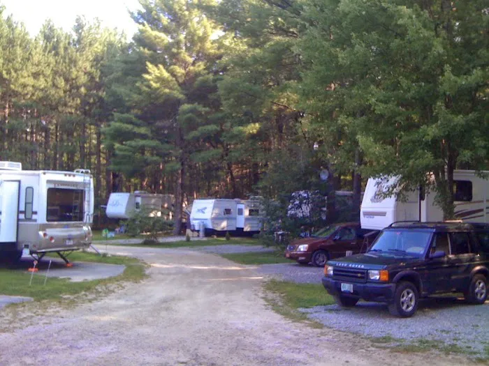 Field & Stream RV Park Picture 1