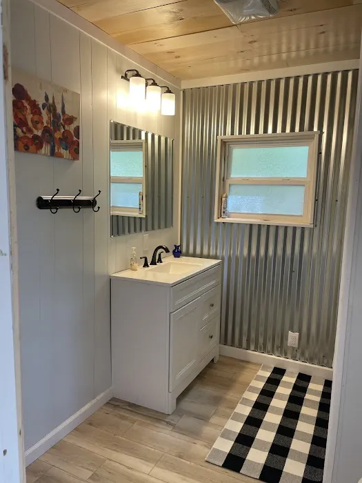 Riverside Pines Picture 6