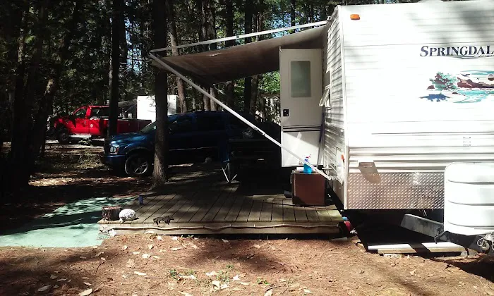 Riverside Pines Picture 8