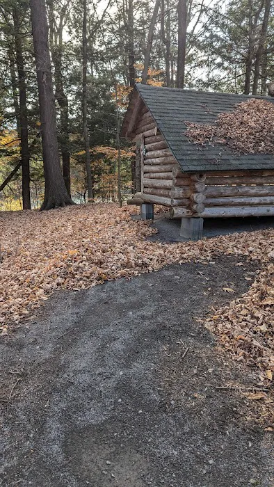 Adirondack Lean-tos Campsites Picture 4