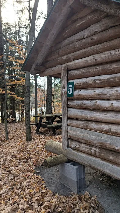 Adirondack Lean-tos Campsites Picture 1