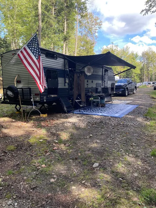 Sportsmans Paradise LLC Picture 6