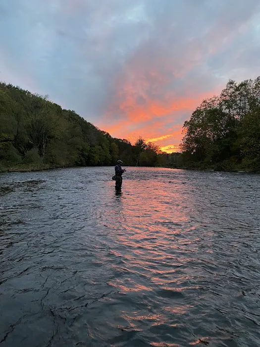 Sportsmans Paradise LLC Picture 1