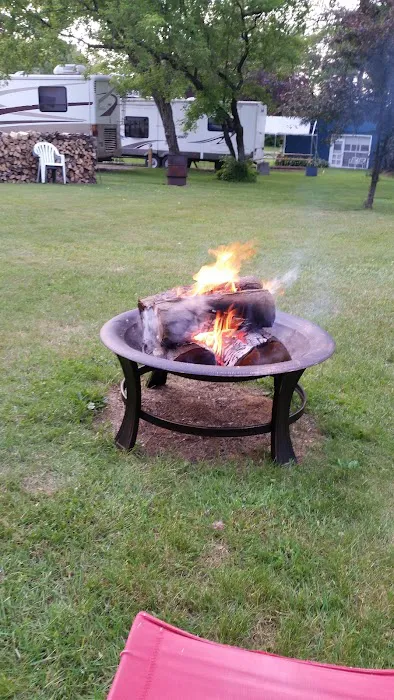 Colonial Court Campgrounds Picture 3