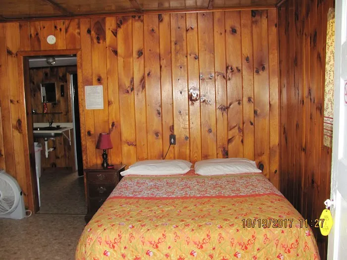 Sunset RV & Cabins Picture 8