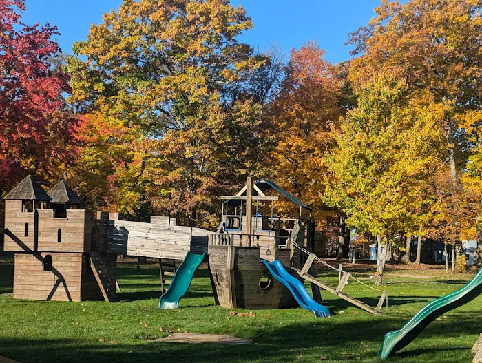 Sterling / Lake Ontario KOA Holiday Picture 9