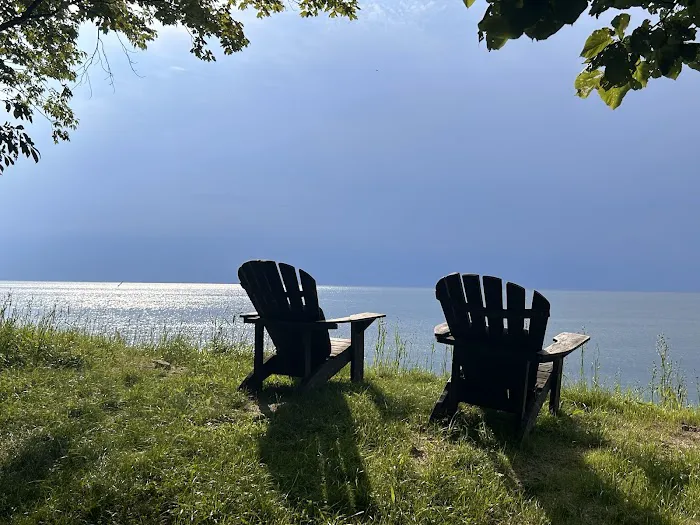 Holiday Harbor RV Park Picture 3