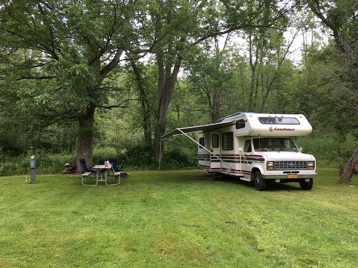 Bears Sleepy Hollow Campground Picture 3