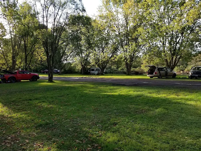 Bears Sleepy Hollow Campground Picture 10