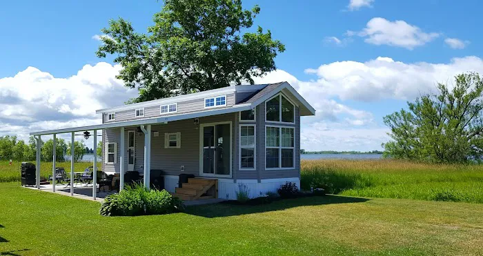 Brennans Bay Picture 5