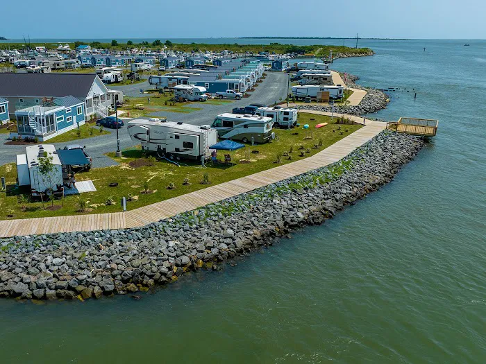 Chincoteague Bay RV Resort & Cottages Picture 9
