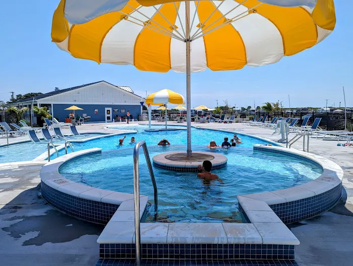 Chincoteague Bay RV Resort & Cottages Picture 1