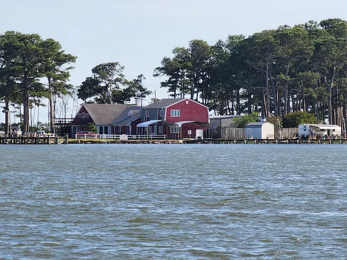 Tom's Cove Park Picture 8