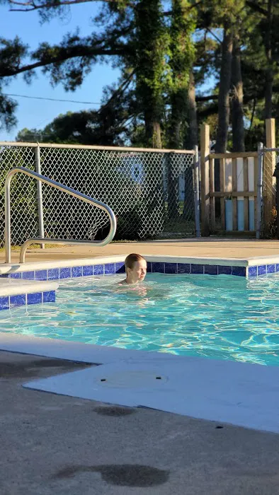 Pine Grove Campground Picture 1