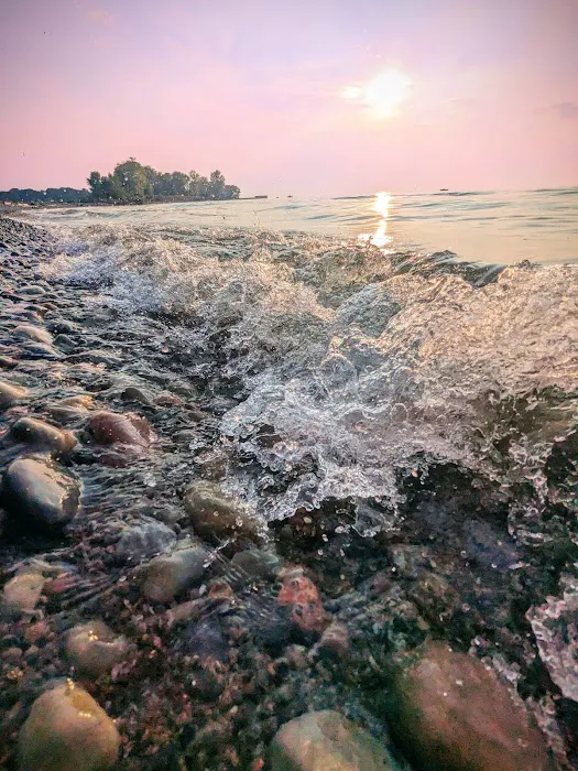 Port Bay RV Park & Campgrounds Picture 7