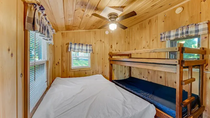 Lake Bluff Campground Picture 2