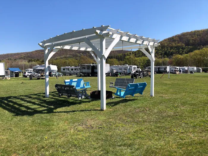 Cady Hollow Campground Picture 4