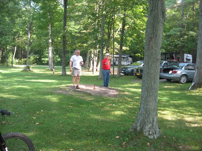 Country Charm Campground Picture 8