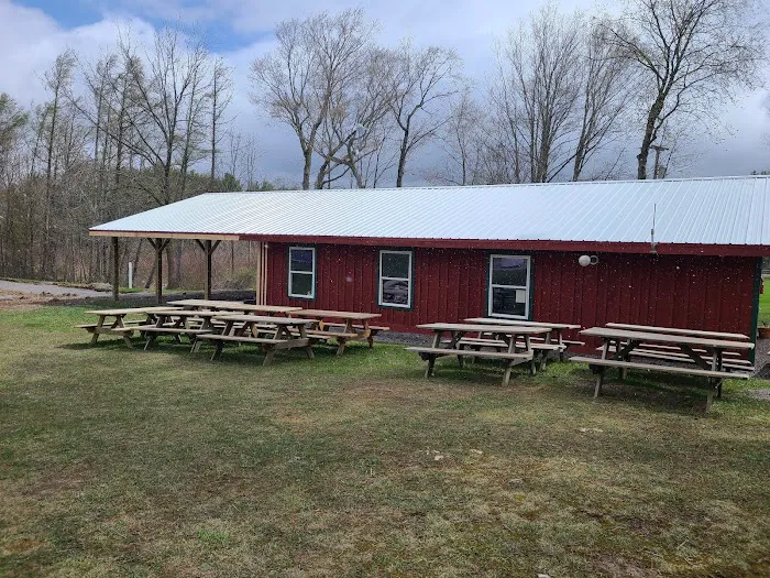 Country Charm Campground Picture 5