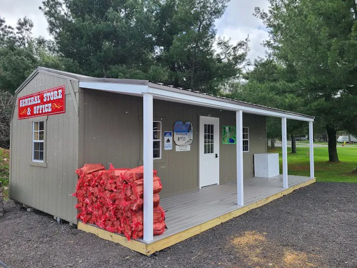 Country Charm Campground Picture 10