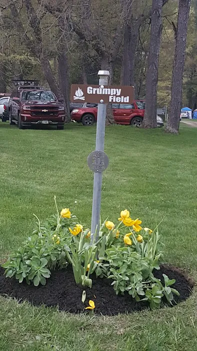 Riverside Park Campground Picture 5