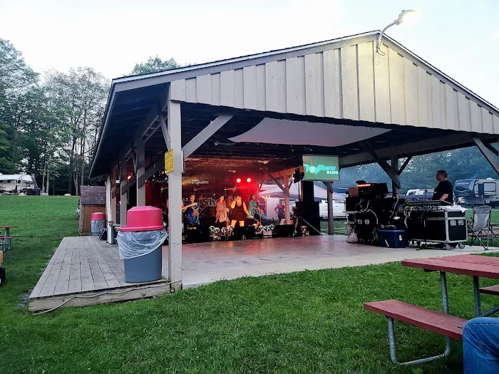 Holiday Hill Campground Picture 2