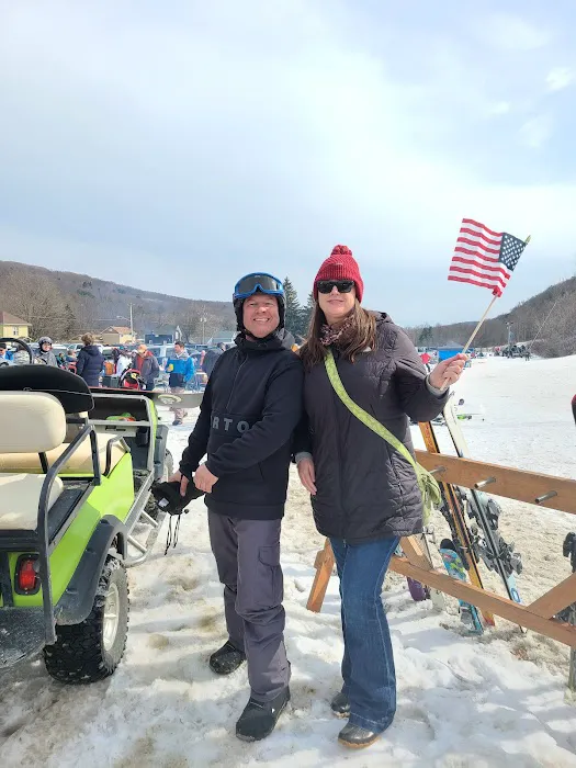 Slope Side RV Park. Picture 3