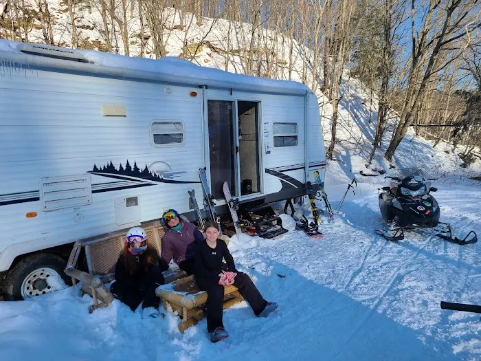 Slope Side RV Park. Picture 7