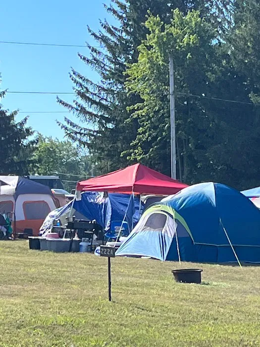 Jones Pond Mens Only Campground & RV Park Picture 4