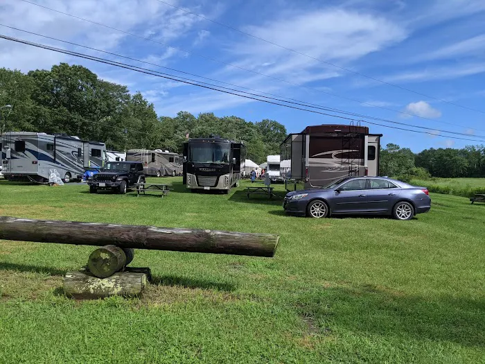 Colaluca Family Campground (previously known as Ginny B Campground) Picture 2