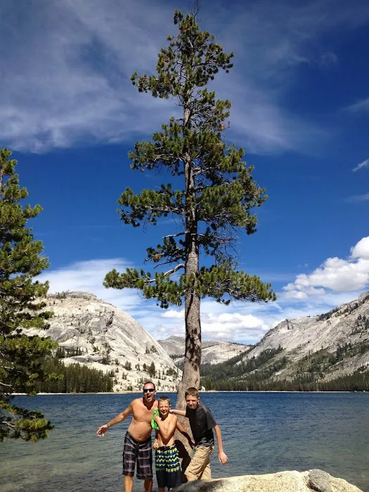 Glen Island Ranger Station Picture 1