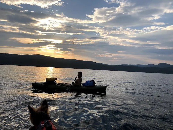 Glen Island Ranger Station Picture 8