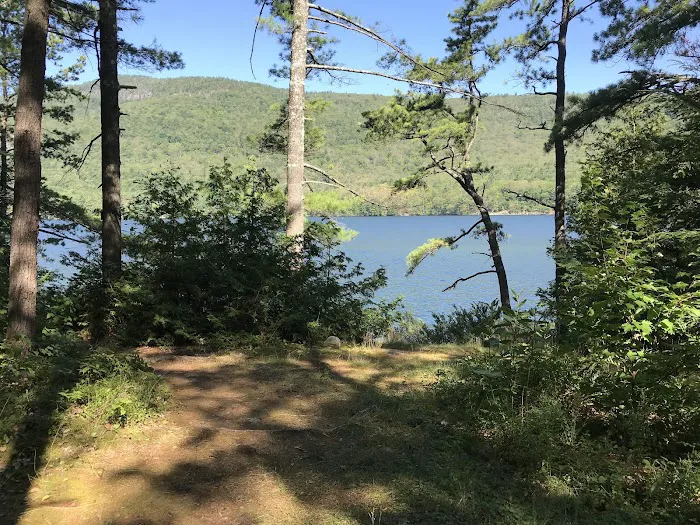 Narrow Island Ranger Station Picture 3