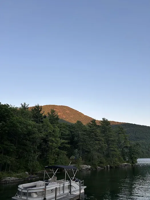 Duran Island Campgrounds #1-8 Picture 3