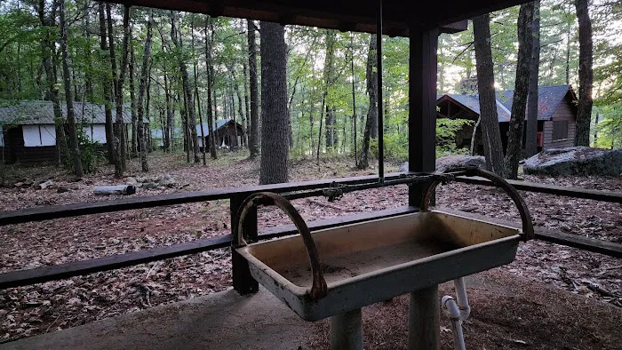 Bear Hill Camps Cabins Picture 4