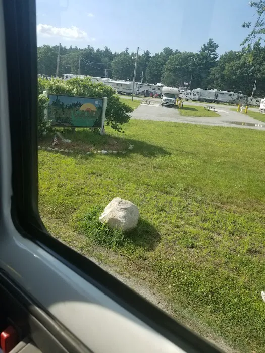 Hanscom AFB FamCamp Picture 4