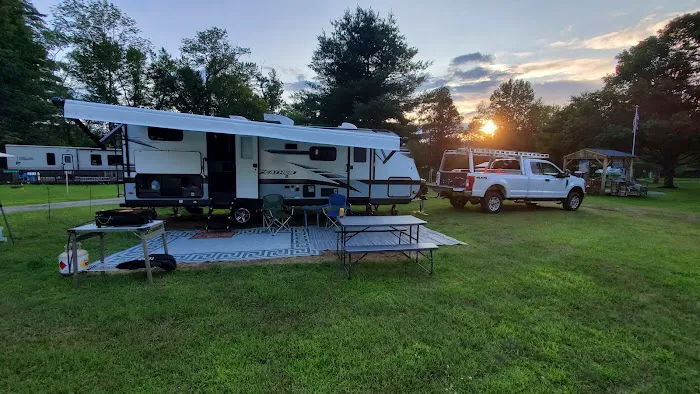 On The River Campground LLC Picture 5