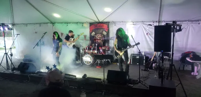 Medcalf Acres Riverfront Campground - Camping in the Adirondacks Picture 10