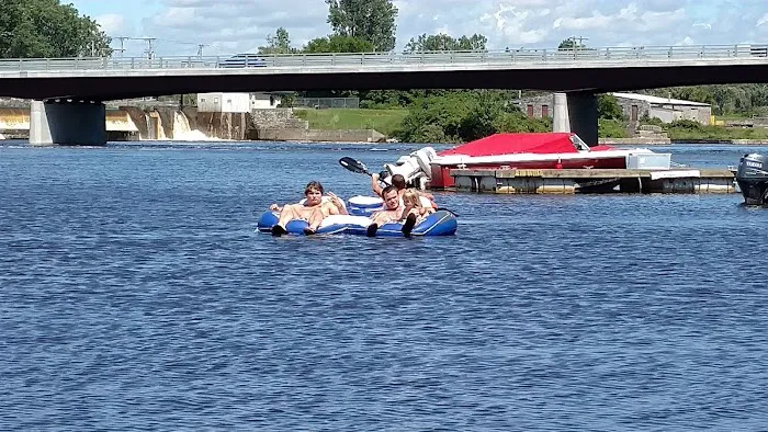 Black River Bay Campgrounds Picture 4