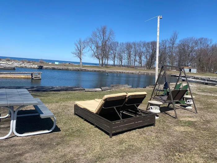 Hidden Harbor Campground and Marina Picture 2