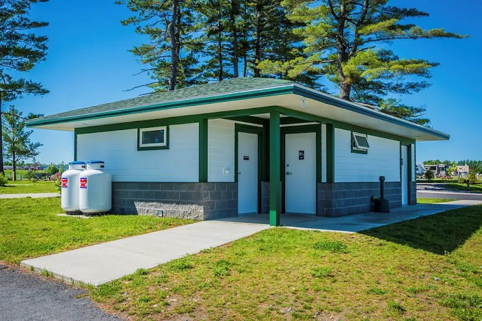 Swan Bay Resort & Marina Picture 5