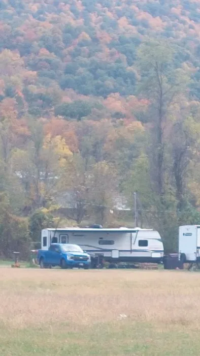 Robinson's Family Campground Picture 4